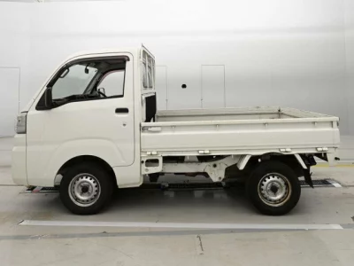 Toyota PIXIS TRUCK  с аукциона в Японии