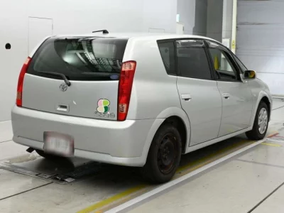 Toyota OPA  с аукциона в Японии