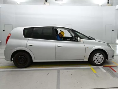 Toyota OPA  с аукциона в Японии