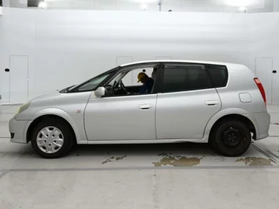 Toyota OPA  с аукциона в Японии