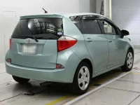 Toyota RACTIS лот № 30785 оценка 3  с аукциона в Японии 1