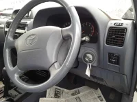 Toyota LAND CRUISER PRADO лот № 30725 оценка 4  с аукциона в Японии 8