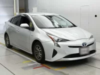 Toyota Prius лот № 30788 оценка RA  с аукциона в Японии 4