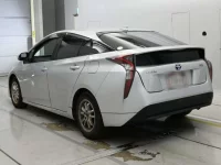 Toyota Prius лот № 30788 оценка RA  с аукциона в Японии 5