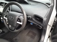 Toyota Prius лот № 30788 оценка RA  с аукциона в Японии 8