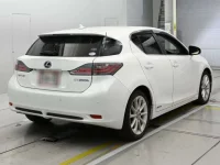 Lexus CT лот № 90611 оценка 4  с аукциона в Японии 1