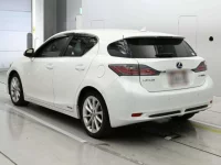 Lexus CT лот № 90611 оценка 4  с аукциона в Японии 5
