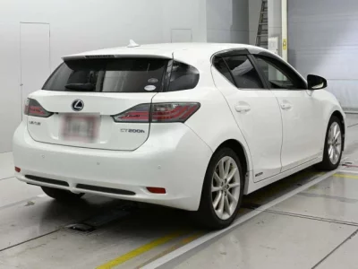 Lexus CT  с аукциона в Японии