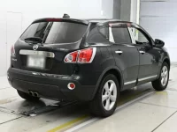 Nissan DUALIS лот № 30756 оценка 4  с аукциона в Японии 1