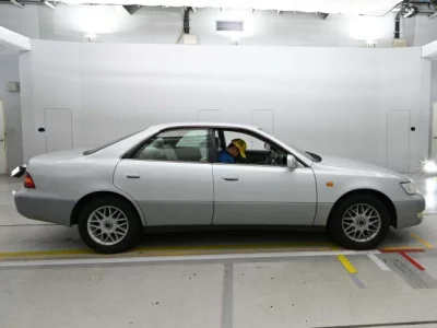 Toyota WINDOM  с аукциона в Японии