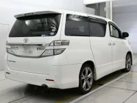 Toyota VELLFIRE лот № 30771 оценка 4  с аукциона в Японии 1