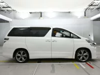 Toyota VELLFIRE лот № 30771 оценка 4  с аукциона в Японии 2
