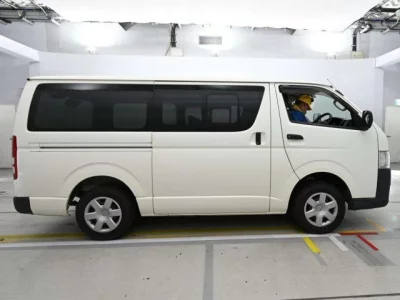 Toyota RegiusAce