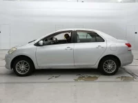Toyota BELTA лот № 10286 оценка RA  с аукциона в Японии 3
