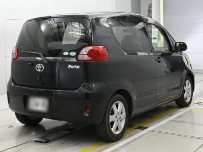 Toyota Porte
