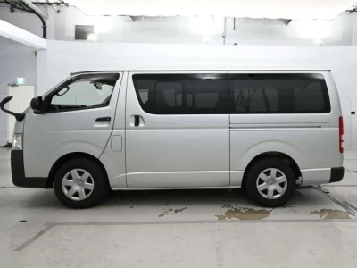 Toyota RegiusAce