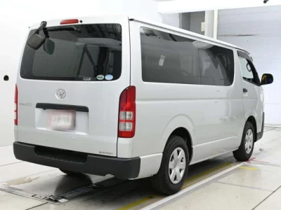 Toyota RegiusAce