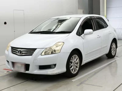 Toyota BLADE