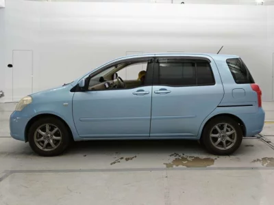 Toyota Raum