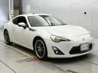 Toyota GT 86 лот № 30845 оценка R  с аукциона в Японии 4