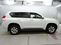 Toyota LAND CRUISER PRADO лот № 30869 оценка 4  с аукциона в Японии 2