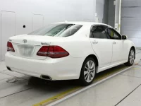 Toyota CROWN лот № 30841 оценка 4.5  с аукциона в Японии 1
