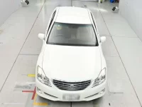 Toyota CROWN лот № 30841 оценка 4.5  с аукциона в Японии 6