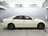 Toyota CROWN лот № 90661 оценка R  с аукциона в Японии 2