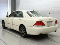 Toyota CROWN лот № 90661 оценка R  с аукциона в Японии 5