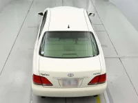 Toyota CROWN лот № 90661 оценка R  с аукциона в Японии 7