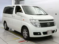 Nissan ELGRAND лот № 30853 оценка RA  с аукциона в Японии 4