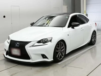 Lexus IS  с аукциона в Японии