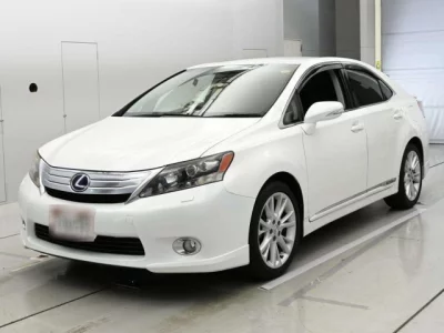 Lexus HS  с аукциона в Японии