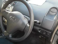 Toyota VITZ лот № 90615 оценка 3.5  с аукциона в Японии 8
