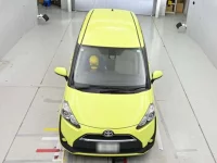Toyota SIENTA лот № 10390 оценка R  с аукциона в Японии 6