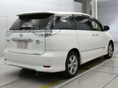 Toyota ESTIMA HYBRID