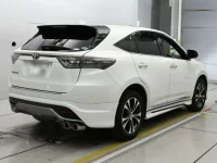 Toyota HARRIER лот № 30871 оценка 4.5  с аукциона в Японии 1
