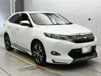 Toyota HARRIER лот № 30871 оценка 4.5  с аукциона в Японии 4
