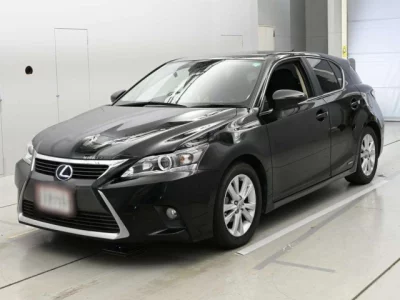 Lexus CT200h