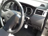 Nissan TIIDA лот № 90705 оценка 4  с аукциона в Японии 8