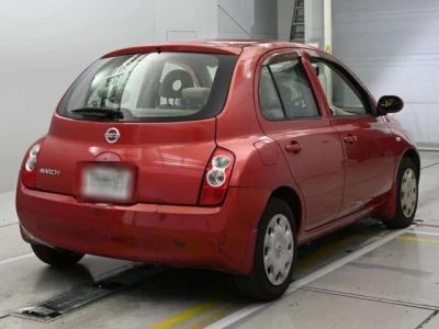 Nissan MARCH  с аукциона в Японии