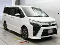 Toyota VOXY лот № 30927 оценка 4.5  с аукциона в Японии 4