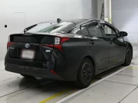 Toyota Prius лот № 30925 оценка 4  с аукциона в Японии 1