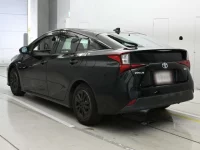 Toyota Prius лот № 30925 оценка 4  с аукциона в Японии 5