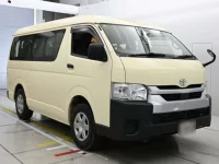 Toyota HIACE лот № 30200 оценка 3.5  с аукциона в Японии 4