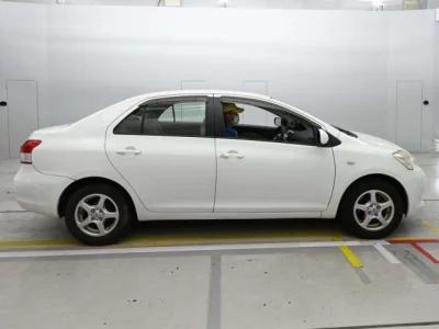 Toyota BELTA