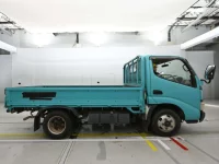 Toyota DYNA лот № 40163 оценка 3.5  с аукциона в Японии 2