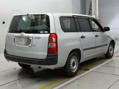 Toyota Succeed