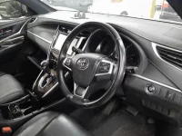 Toyota HARRIER лот № 30966 оценка 3.5  с аукциона в Японии 8