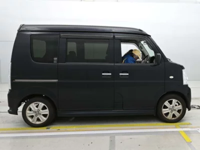 Nissan CLIPPER RIO  с аукциона в Японии